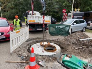 wymiana pierścieni i pokrywy